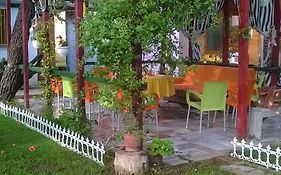 Kolonia E Artistave